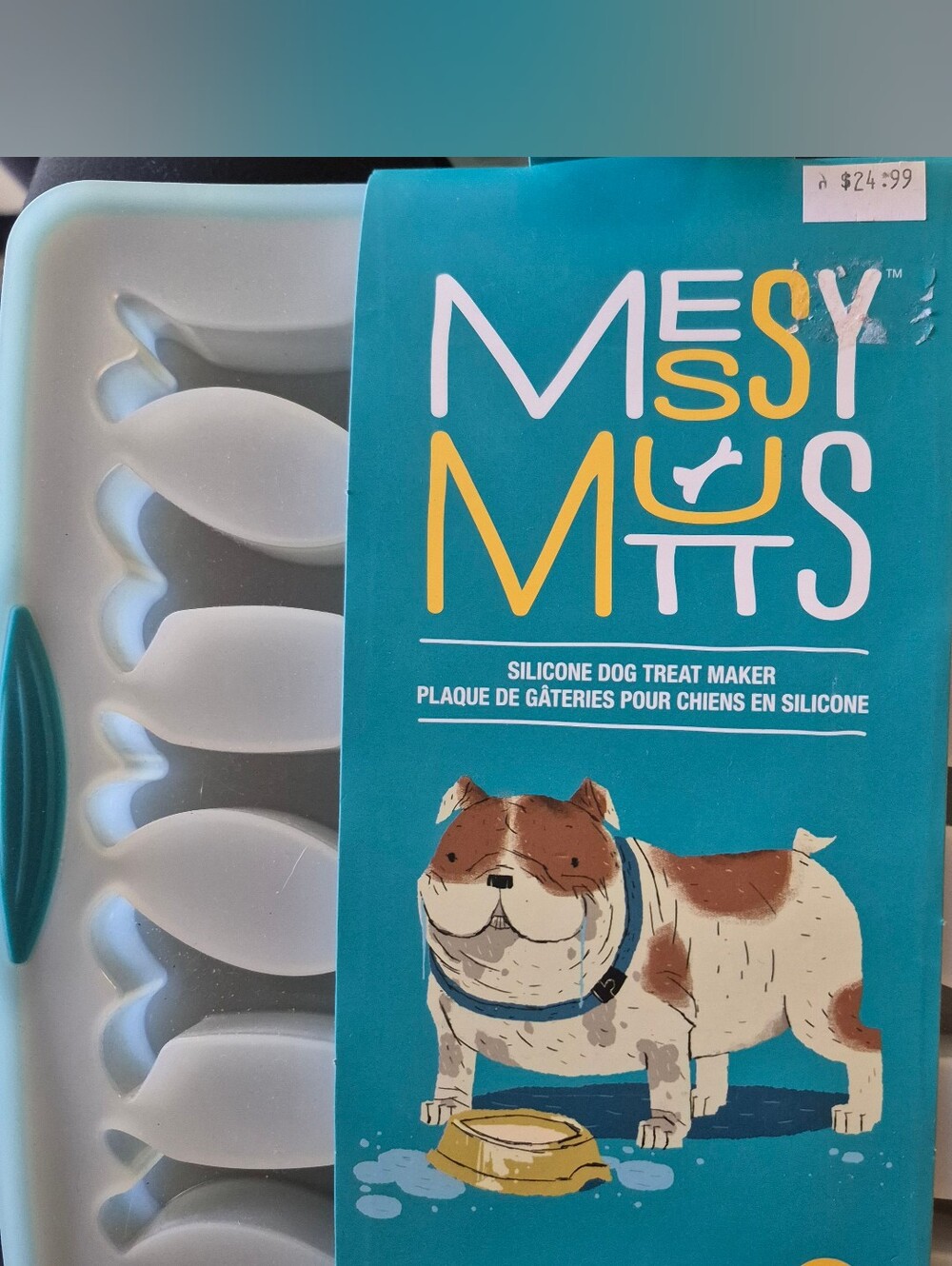 Messy Mutts Silicone Dog Treat Maker